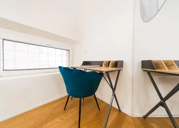 Lilli House - In The Heart Of Apartment *