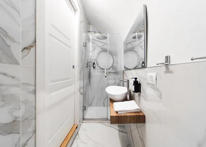 Apartment Lilli House - In The Heart Of Bologna